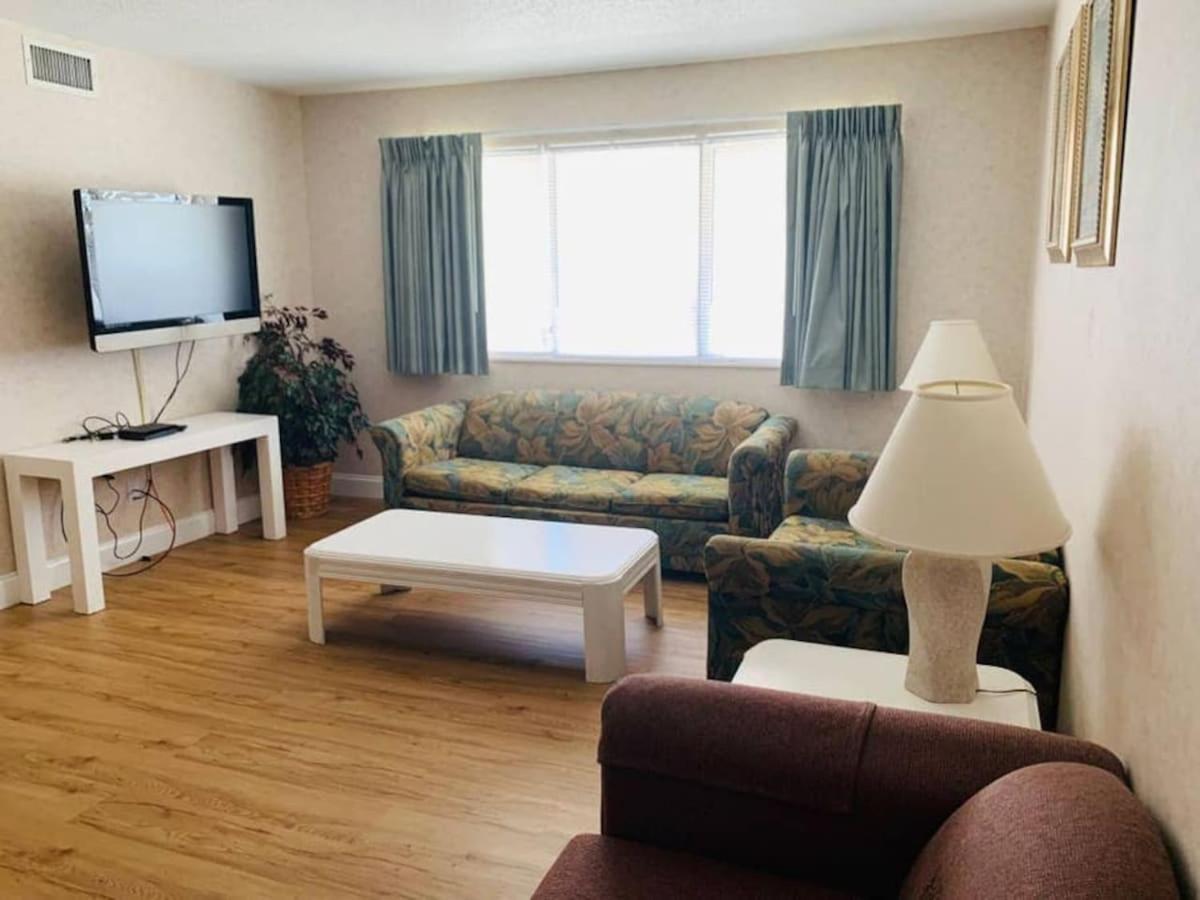 *Delightful Family Beach Retreat*Pool, Steps To The Sand*H32-3 Myrtle Beach Kültér fotó