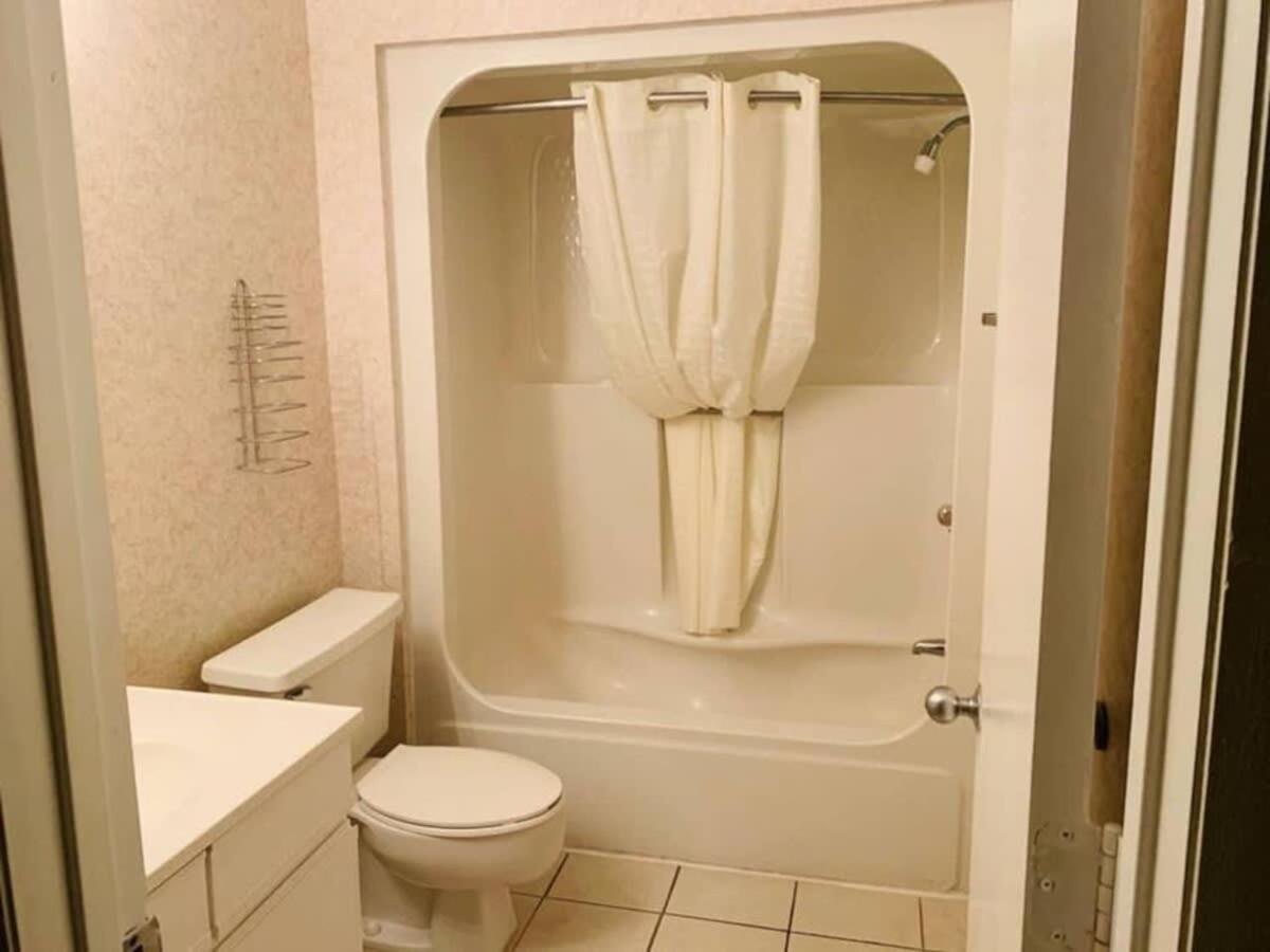 *Delightful Family Beach Retreat*Pool, Steps To The Sand*H32-3 Myrtle Beach Kültér fotó