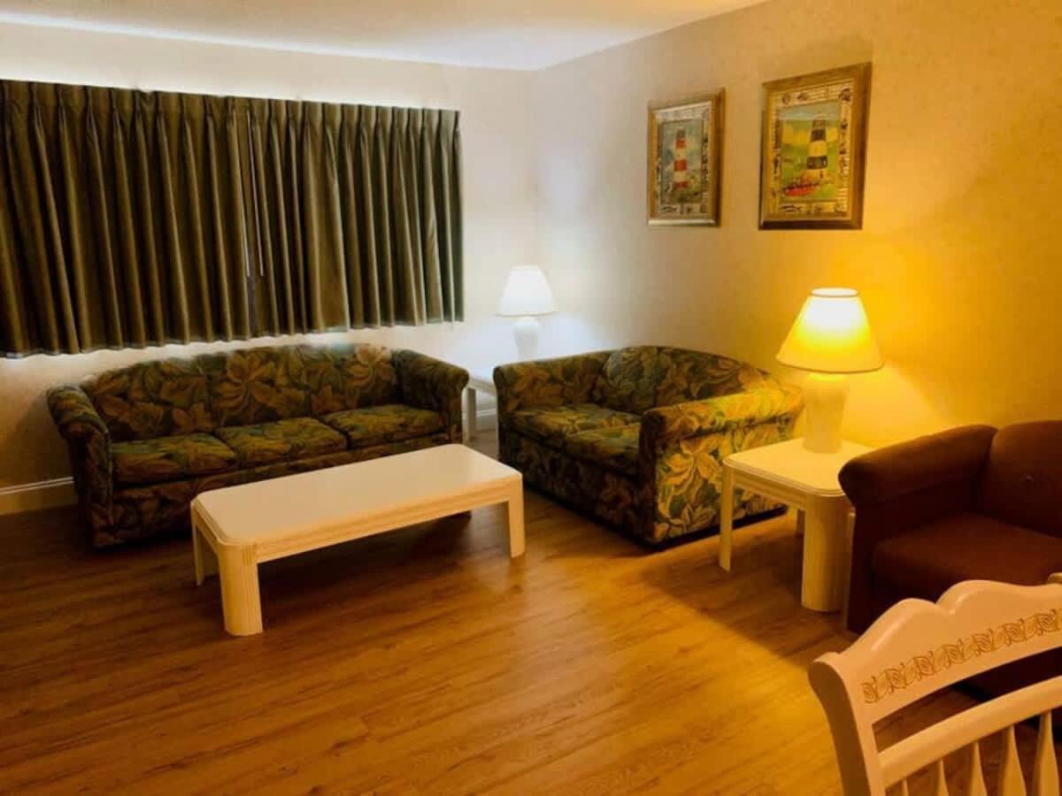 *Delightful Family Beach Retreat*Pool, Steps To The Sand*H32-3 Myrtle Beach Kültér fotó